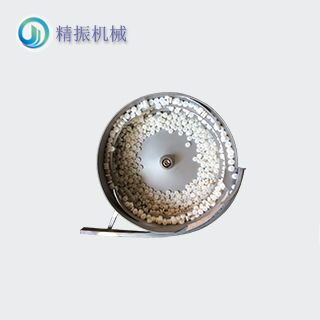 中側(cè)輪振動(dòng)盤